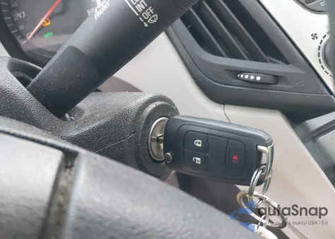 2012 Chevrolet Equinox Ls из США, поврежденный, VIN 2GNFLCEK4C6205157